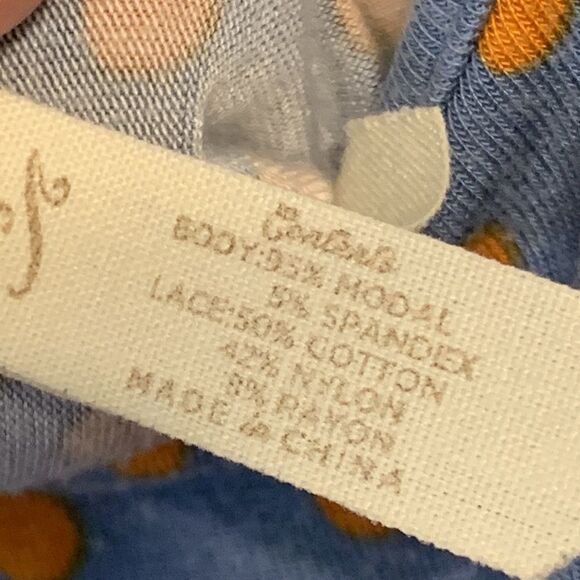 Matilda Jane spaghetti strap size small top with lace raffle bottom - Picture 4 of 6